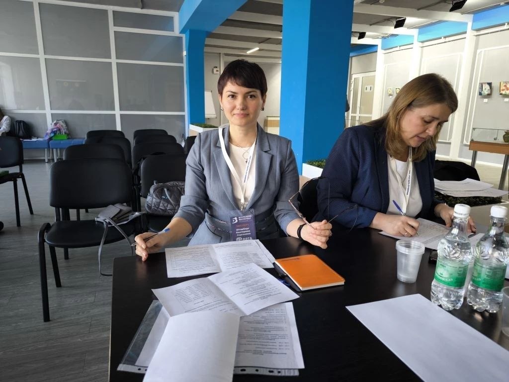 Наши – в финале! В области завершился региональный этап международного конкурса научно-технологических проектов для школьников «Большие вызовы». Наставнический проект ВНИИ сои в секции «Агропромышленные и биотехнологии» признан лучшим